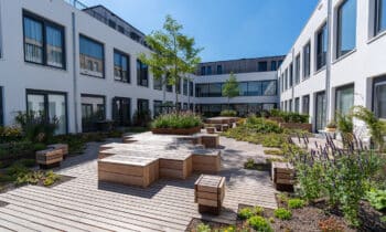 Maatwerk van staal en hardhout 10