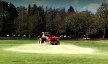 Na Verti-Drain®, nu ook revolutionaire topdressers 11