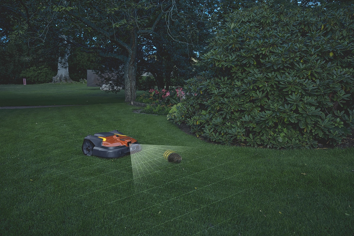 Husqvarna introduces new Automower® 540 EPOS® 10