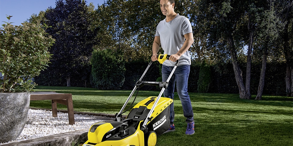 Impossible job? Not with Kärcher's handy LMO cordless lawn mowers! 2