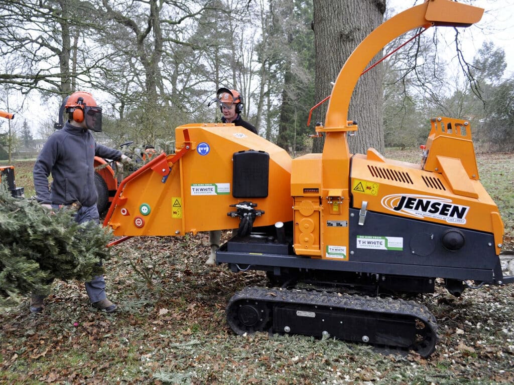 Gespecialiseerde machines voor onderhoud van tuin, park en golfterrein 2