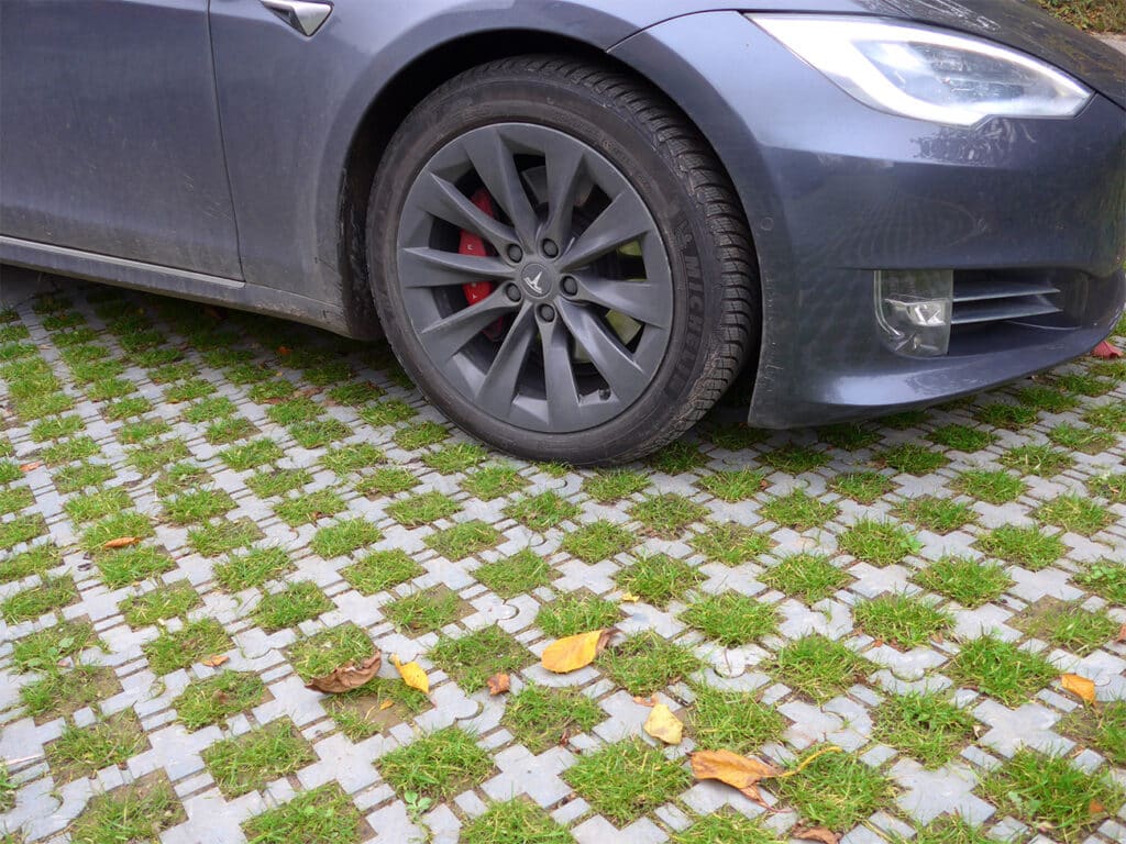 Gerecycleerde plastic grastegel voor zwaar verkeer 1