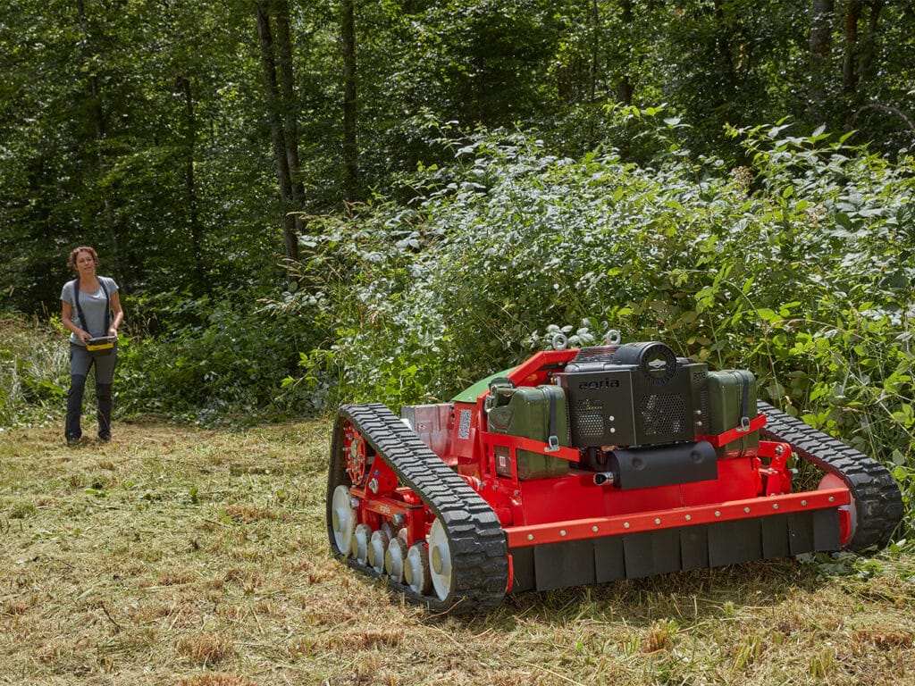 Krachtige rupsmaaier met messcherpe troeven 2
