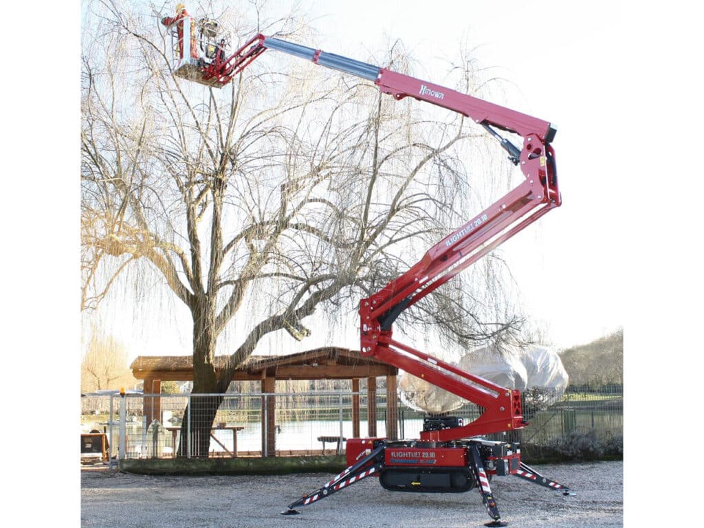 Huurland stelt nieuwe elektrische kniklader voor op Green-expo 2