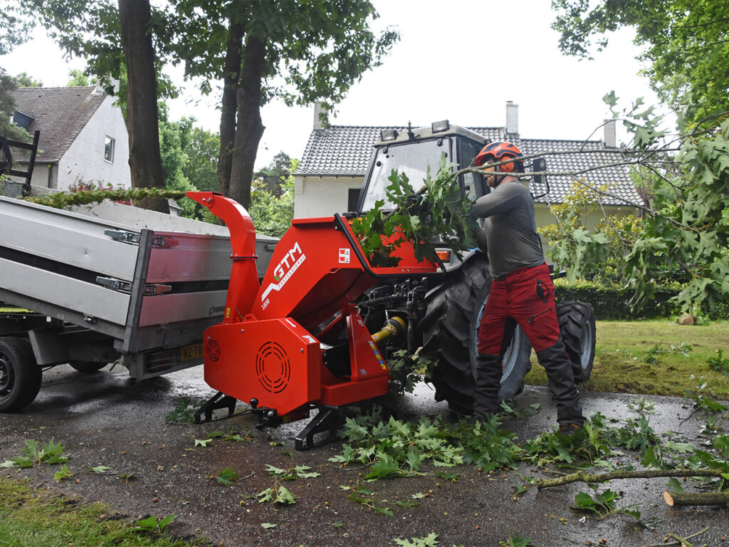 Veilige en veelzijdige krachtpatser onder de houtversnipperaars 2