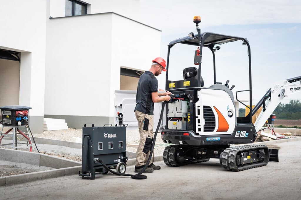 Bobcat stelt elektrische minigraafmachine voor 1