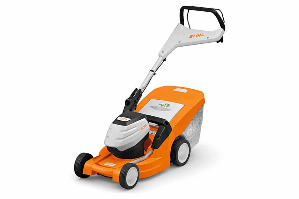 STIHL lawnmower best in its category | RMA 443 C 1