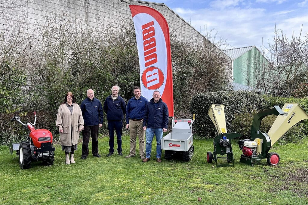 Honderd jaar ervaring en expertise in land- en tuinbouwmachines 1