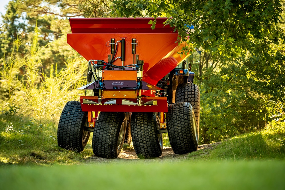 Na Verti-Drain®, nu ook revolutionaire topdressers 1