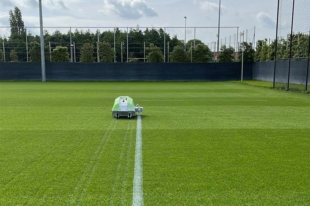 Concrete lijnen uitzetten met Turf Tank 2