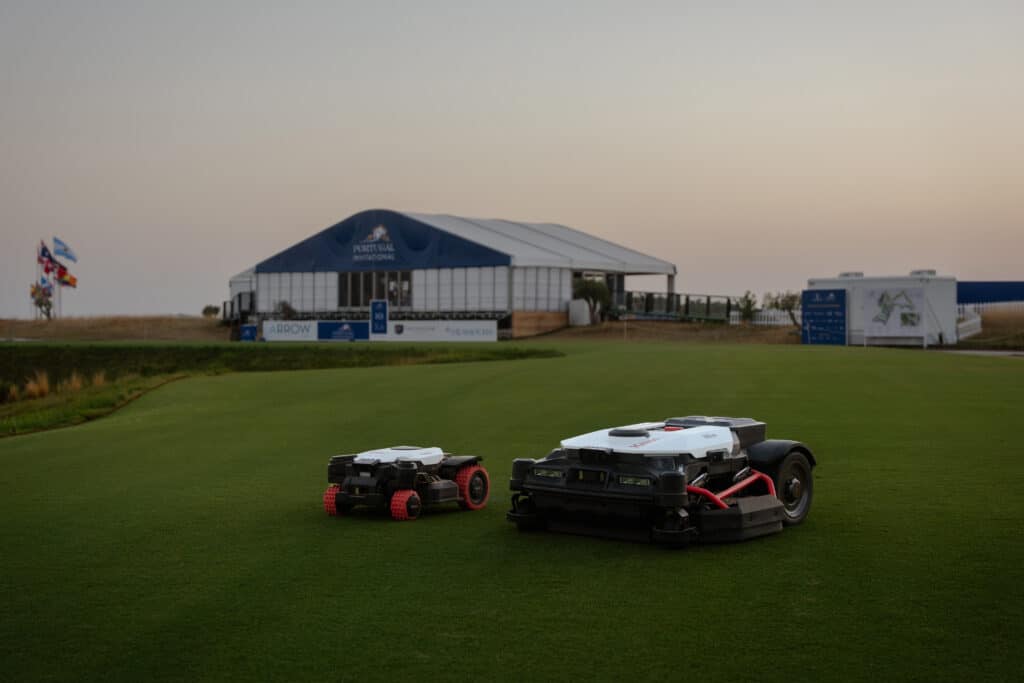 Championship golf validates unmanned turf care 2