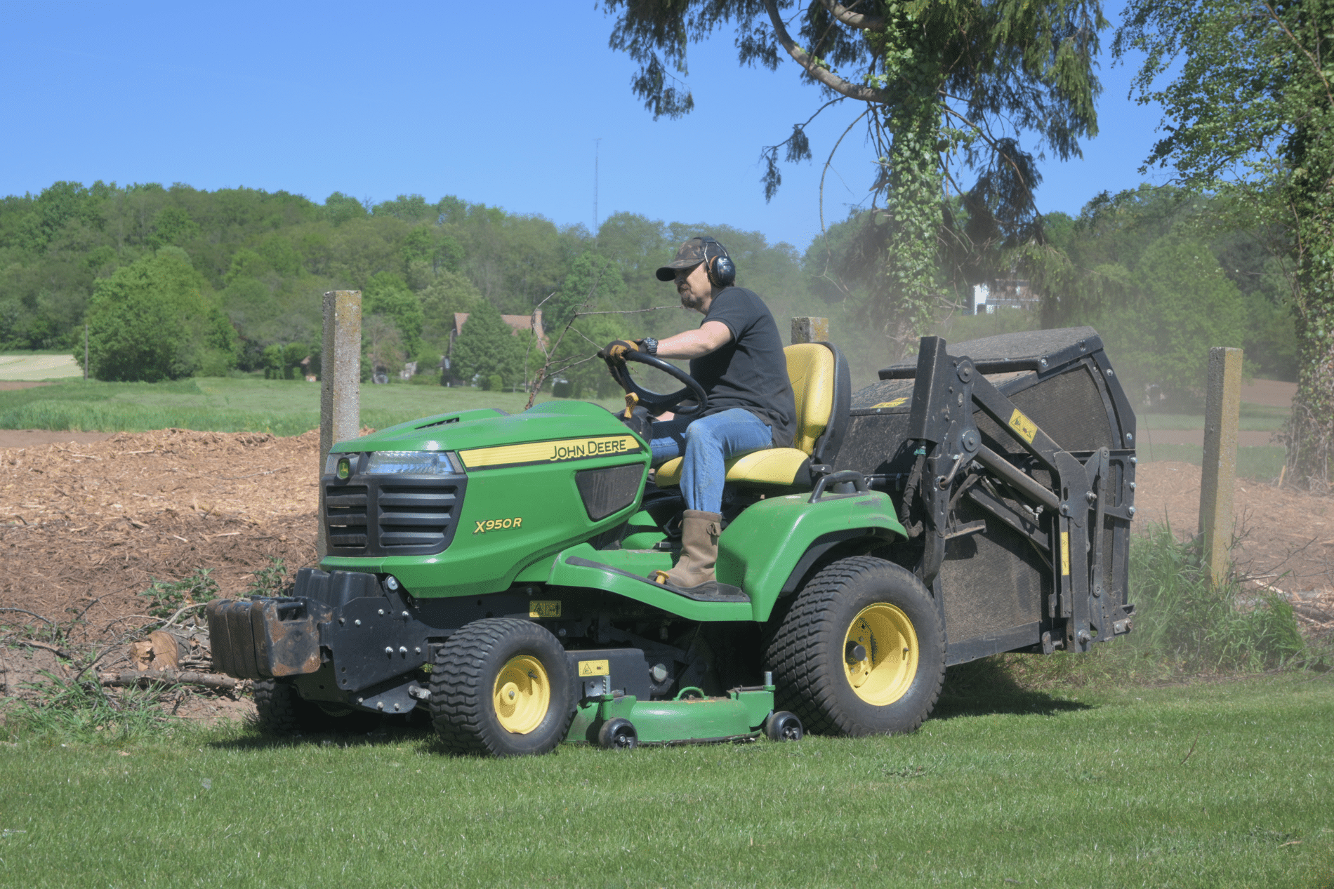 Natural grass as a sustainable alternative to artificial turf 1