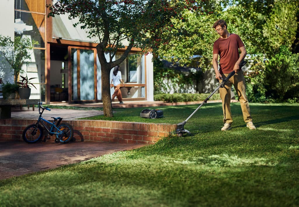 De plus belles pelouses et des jardins plus luxuriants pour les propriétaires grâce aux nouveaux outils Aspire™ de Husqvarna