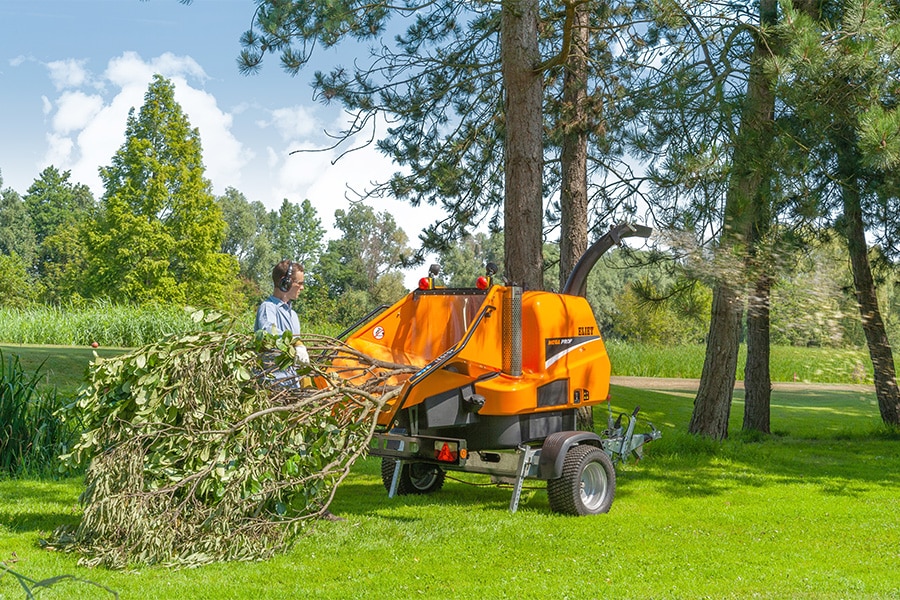 Broyage au terrain de golf