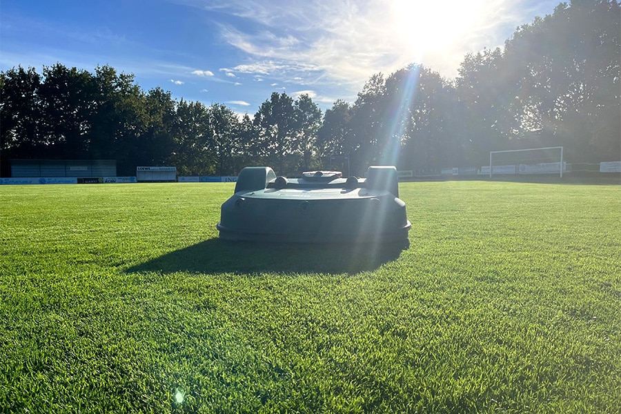 Des terrains de football en parfait état tout au long de l’année