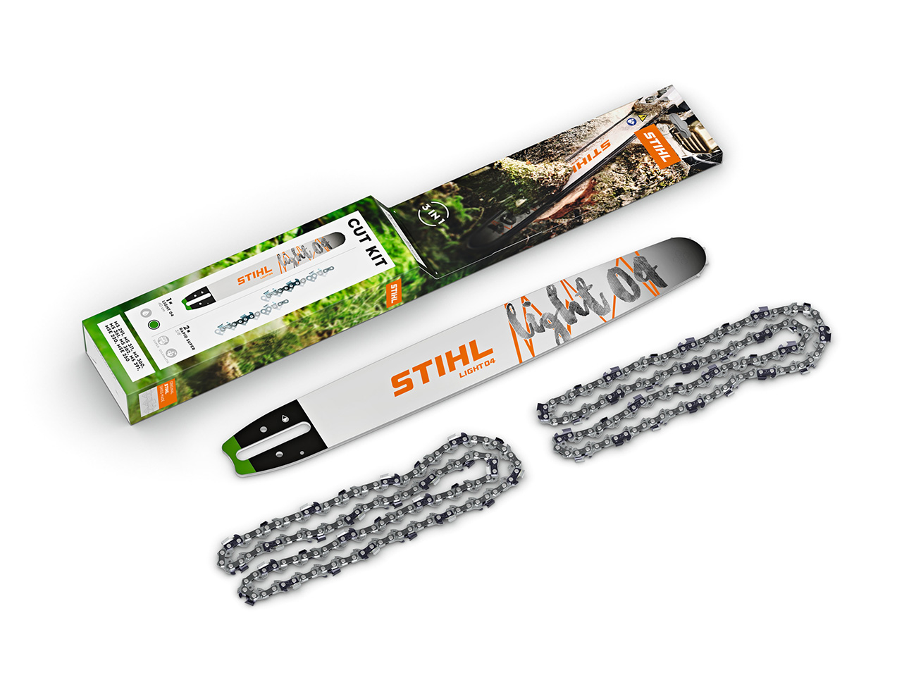 Les kits de coupe STIHL Cut Kits contiennent deux chaînes de tronçonneuse et une lame de scie compatibles avec plusieurs modèles de tronçonneuses et la débroussailleuse sans fil 11