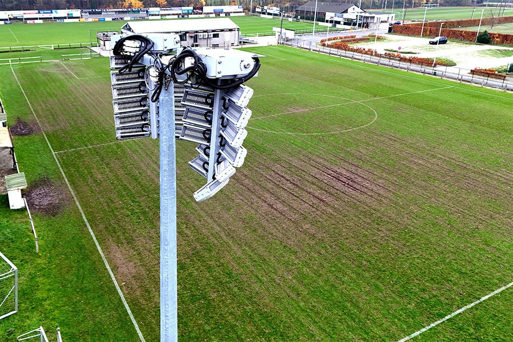 Voetbalclub verbruikt 60% minder energie