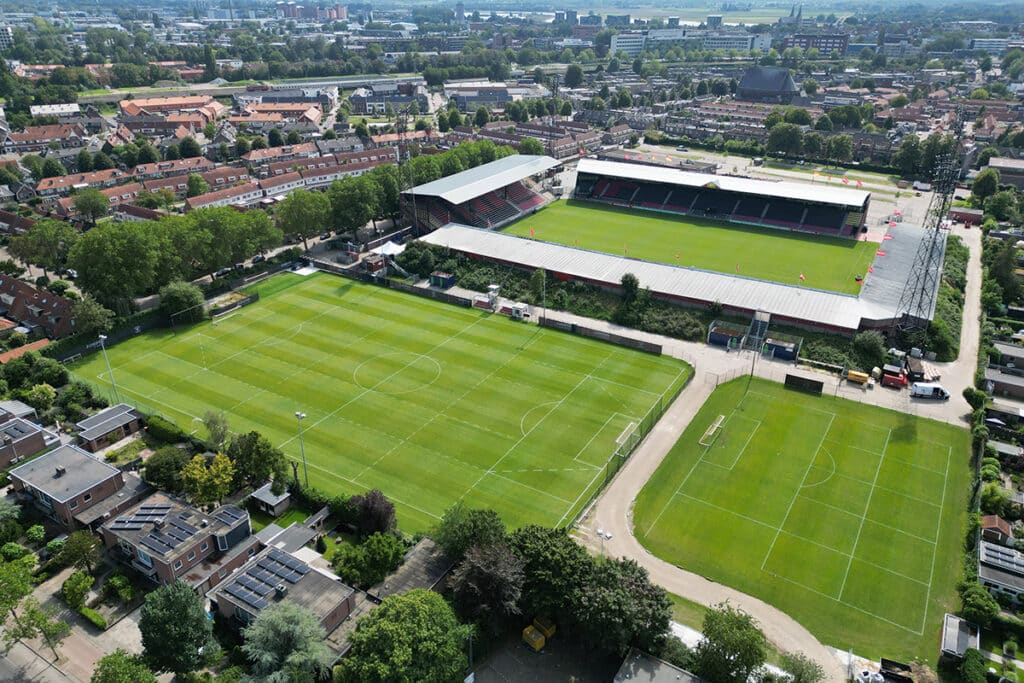 Geef clubs controle over hun sportveld (terug) 2